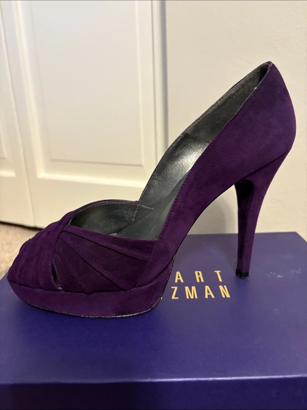 Stuart Weitzman Eggplant Purple Suede Peep-Toe Heels Women 8 - Picture 4 of 13